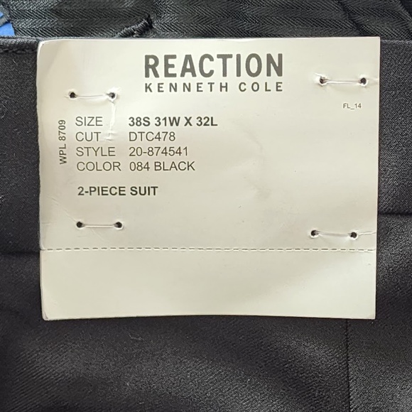 Kenneth Cole Reaction Tuxedo NWT 38S - Picture 15 of 15